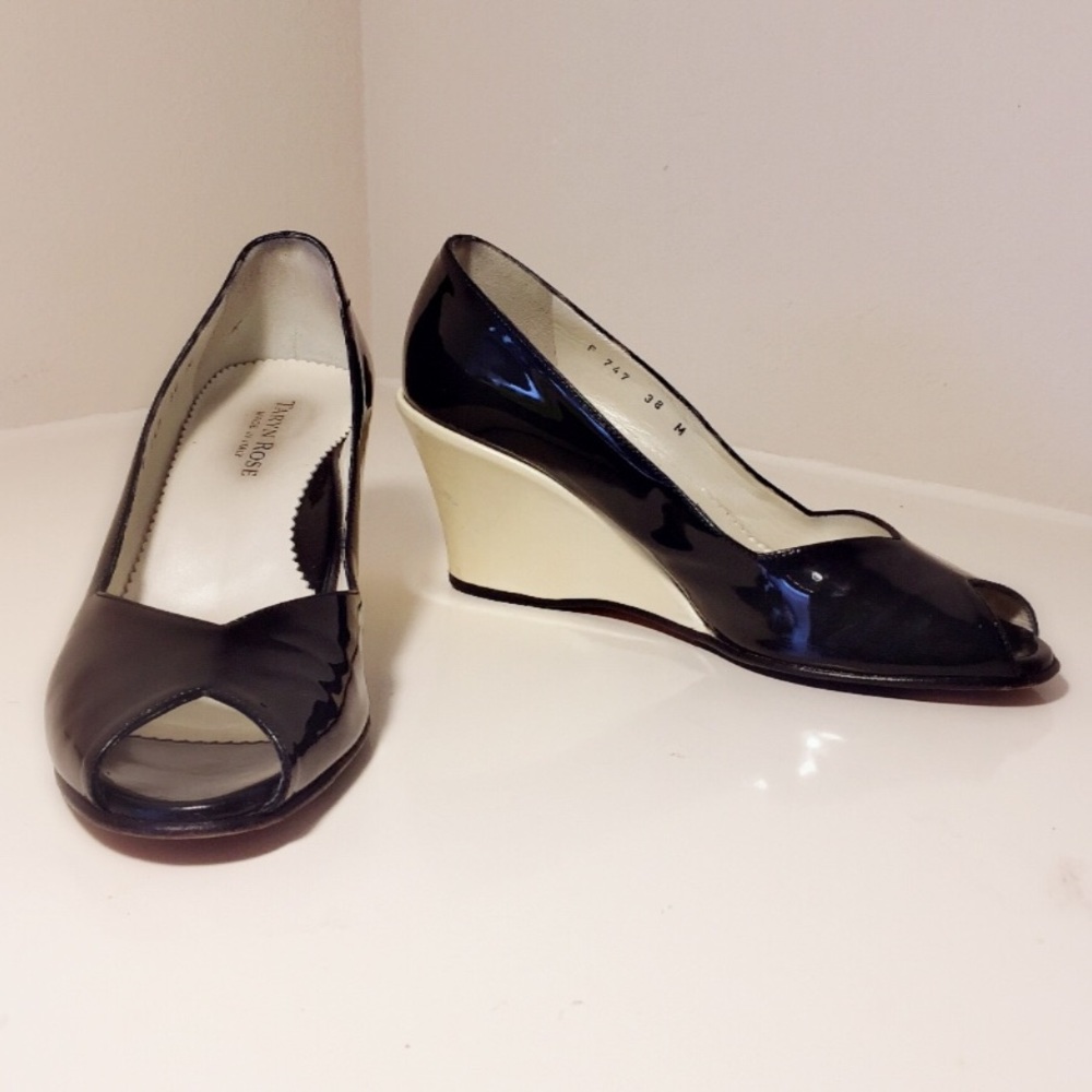 Taryn Rose wedges size 7.5